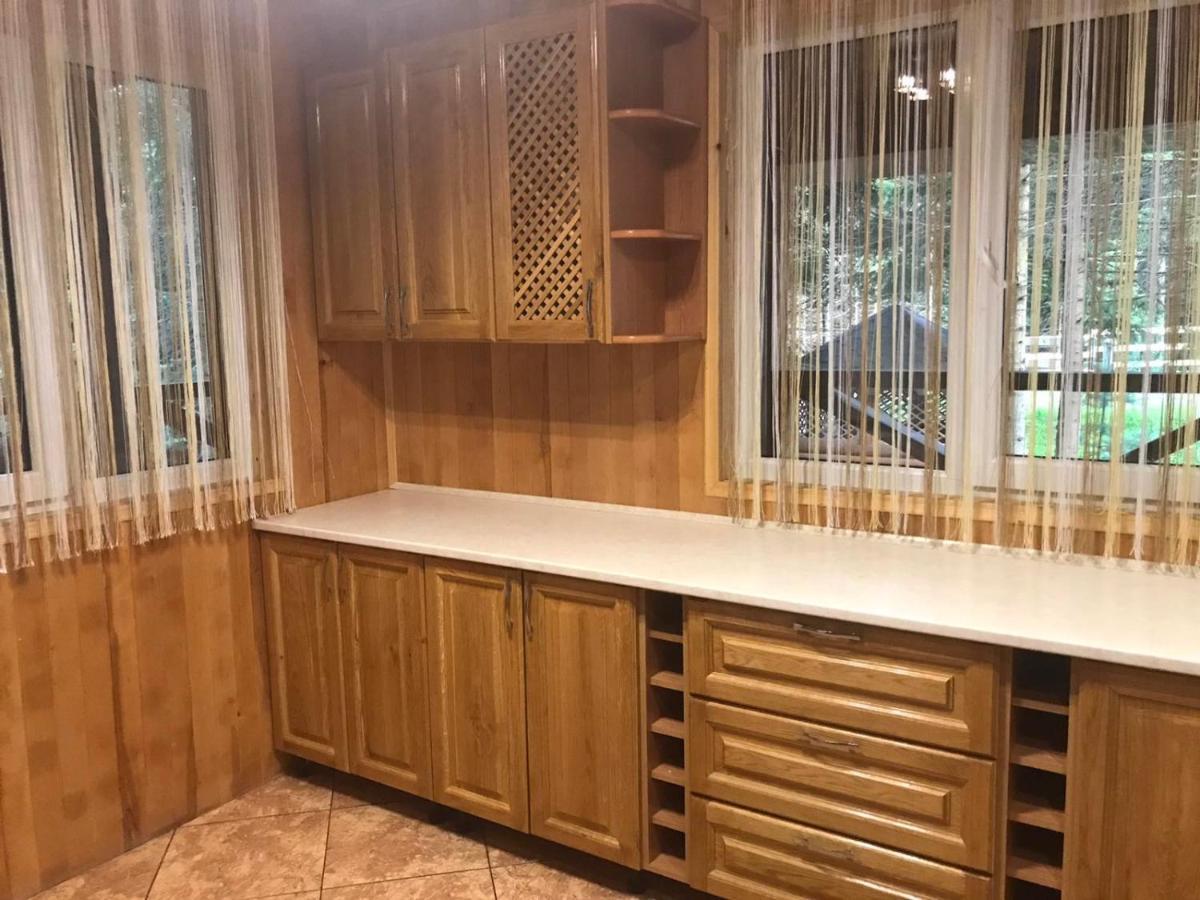 Ялинка Villa Migovo Ngoại thất bức ảnh